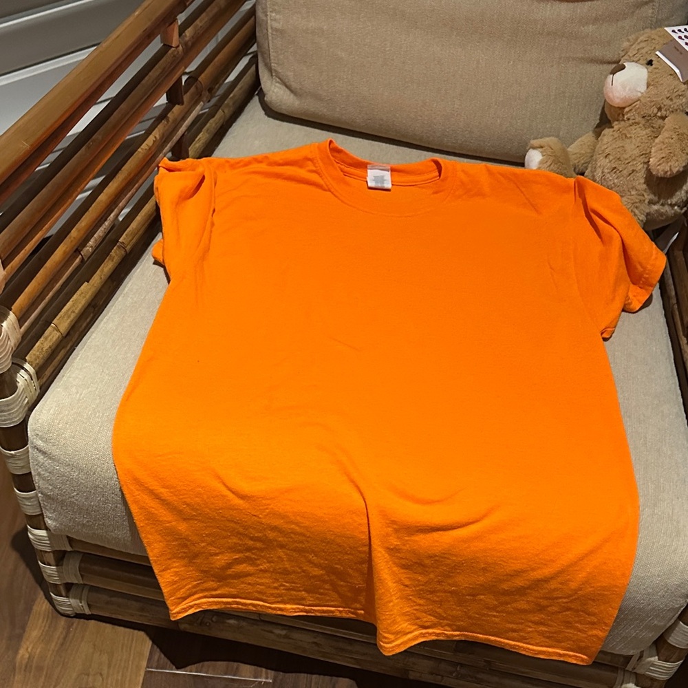 Gildan Heavy Cotton Orange Tee